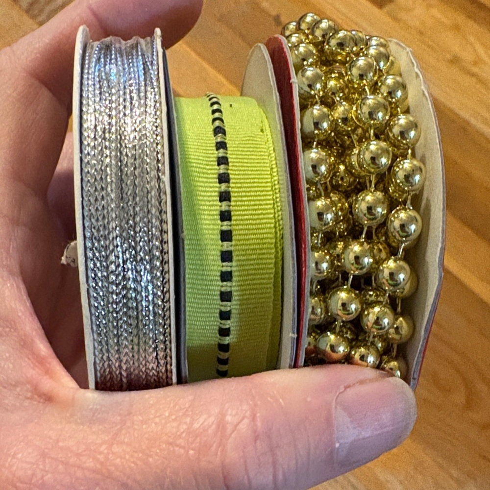 Ribbon, metallic cord and Trim it up beads